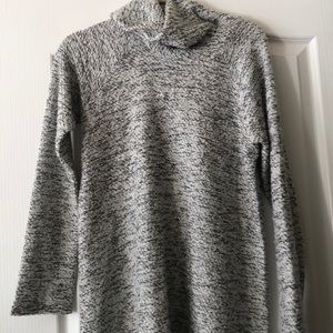 BCBG long sleeve